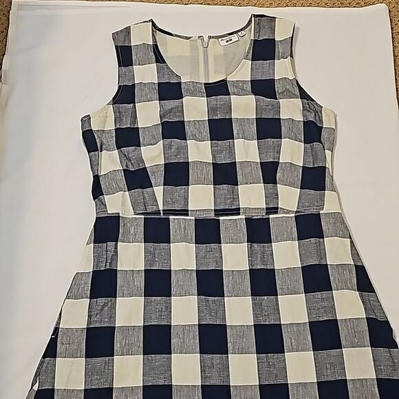 JW Anderson plaid dress medium. - Picture 1 of 11